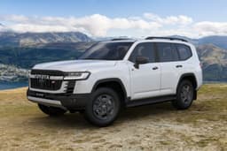 Toyota Land Cruiser Color Precious White Pearl